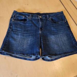Levi's denim blue jeans shorts women's size 31